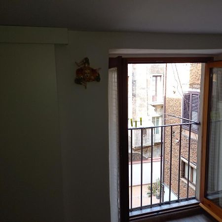 Apartament A Casa Di Nora Katania Zewnętrze zdjęcie