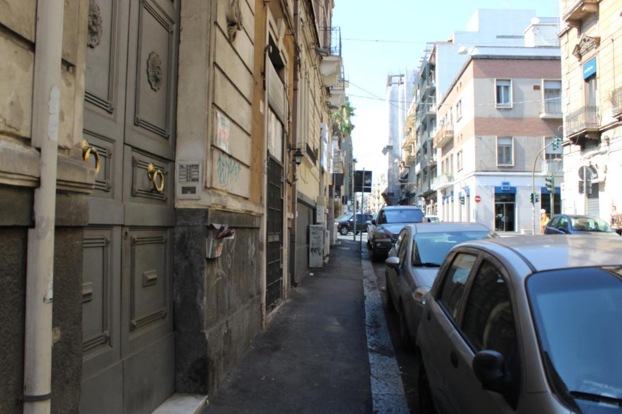 Apartament A Casa Di Nora Katania Zewnętrze zdjęcie